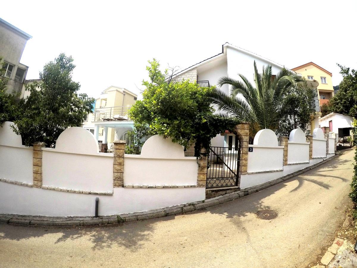 Villa Golf Budva Exteriör bild