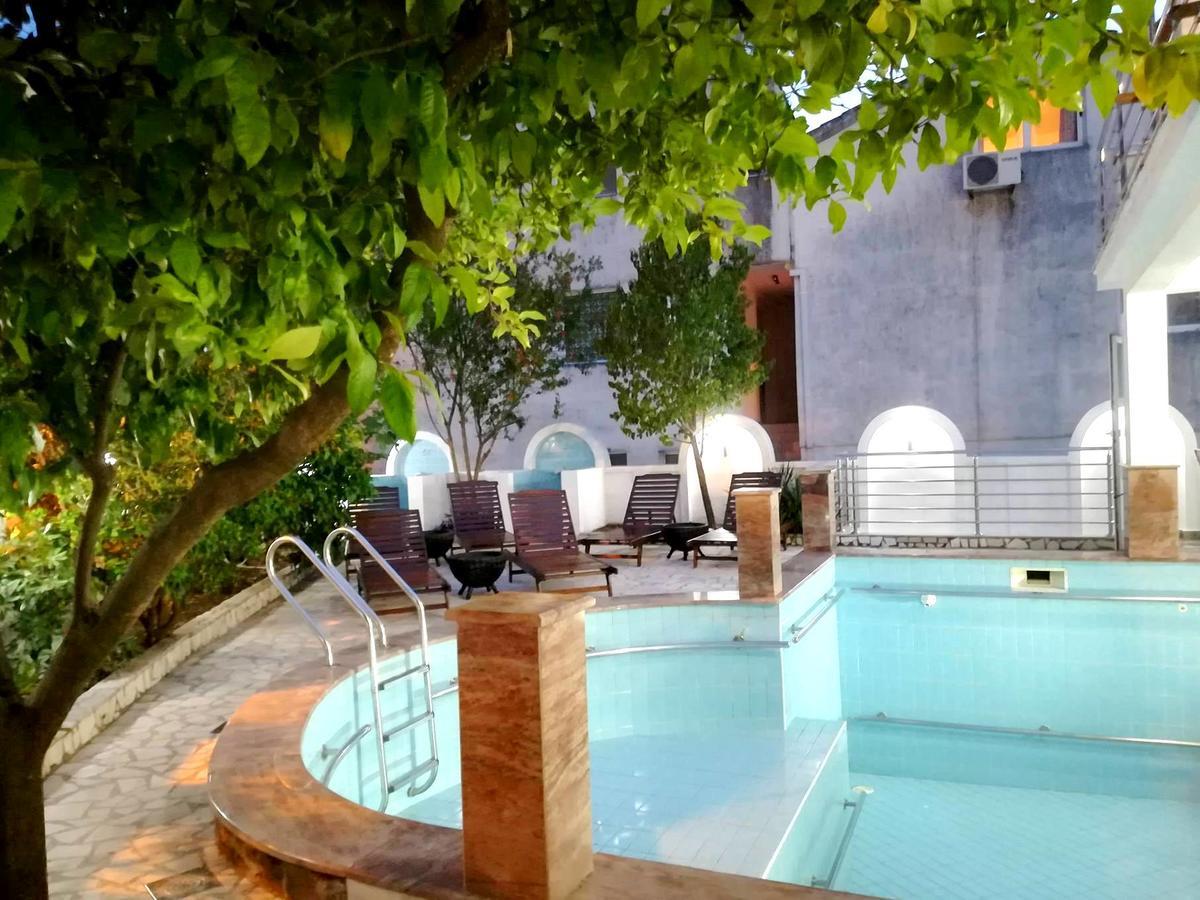 Villa Golf Budva Exteriör bild