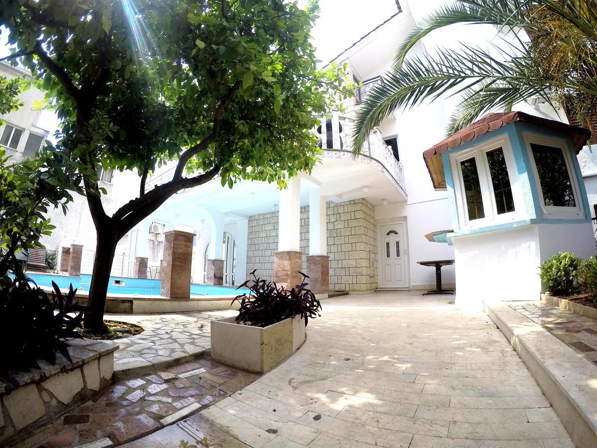 Villa Golf Budva Exteriör bild