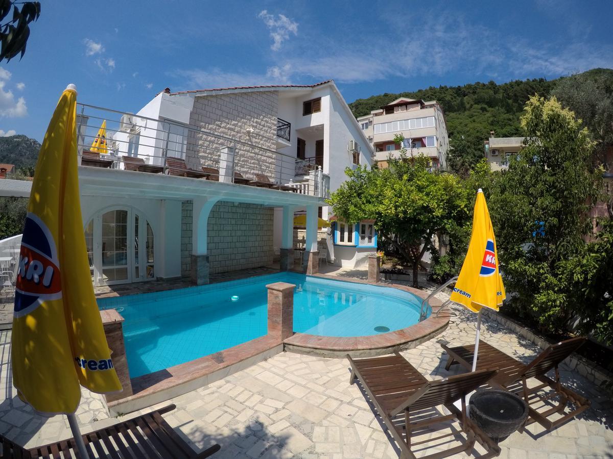 Villa Golf Budva Exteriör bild