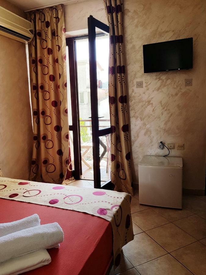 Villa Golf Budva Exteriör bild