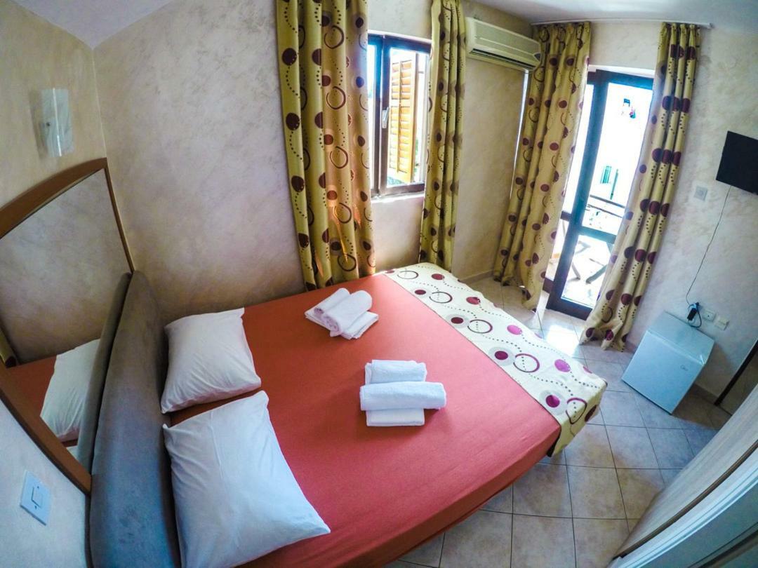 Villa Golf Budva Exteriör bild